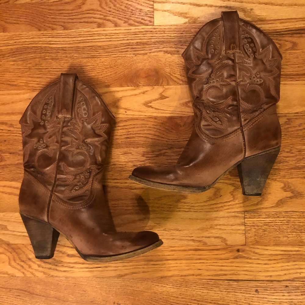 Very Volatile Boots